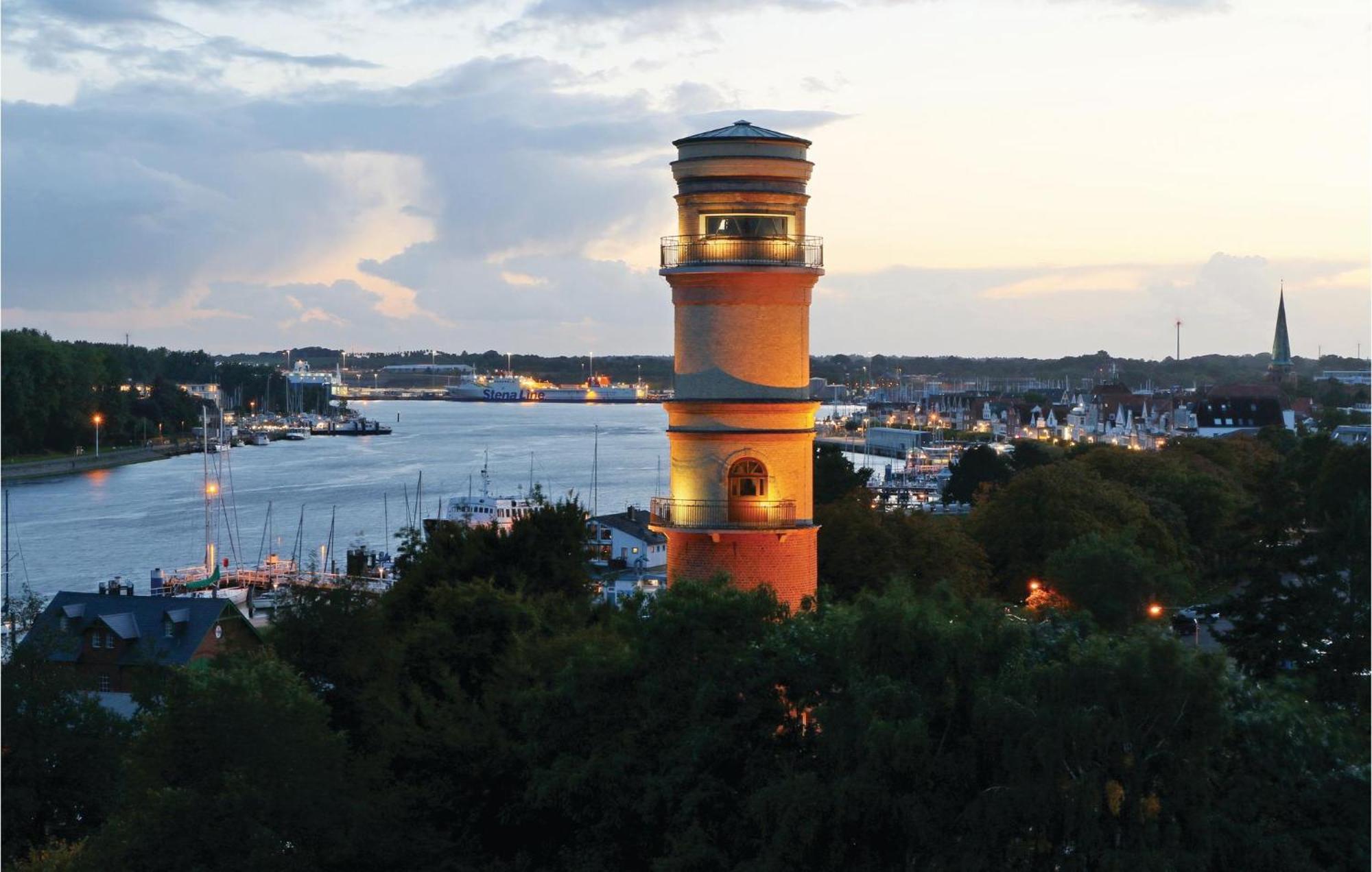 2 Bedroom Gorgeous In Travemuende *